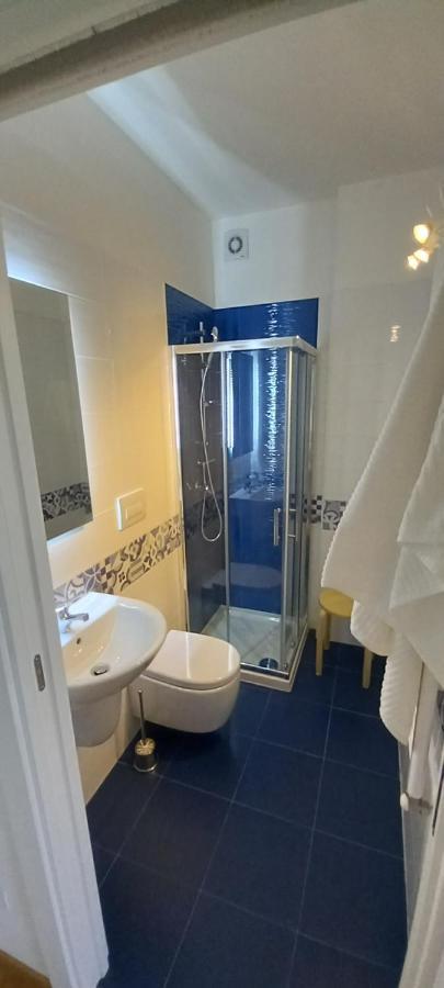 Central Apartment Con Tre Camere Da Letto Locorotondo Exterior foto